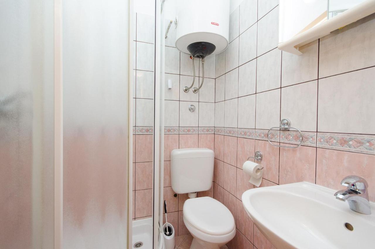 Apartments Marija Ivana Сен Екстериор снимка