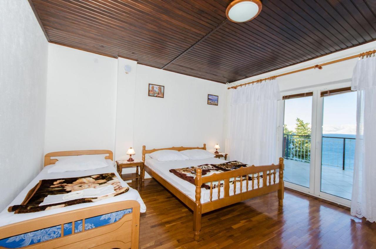 Apartments Marija Ivana Сен Екстериор снимка