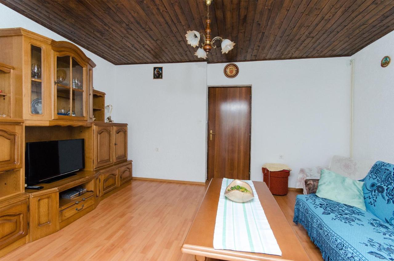 Apartments Marija Ivana Сен Екстериор снимка