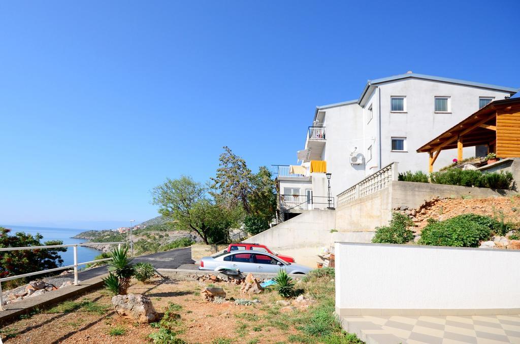 Apartments Marija Ivana Сен Екстериор снимка